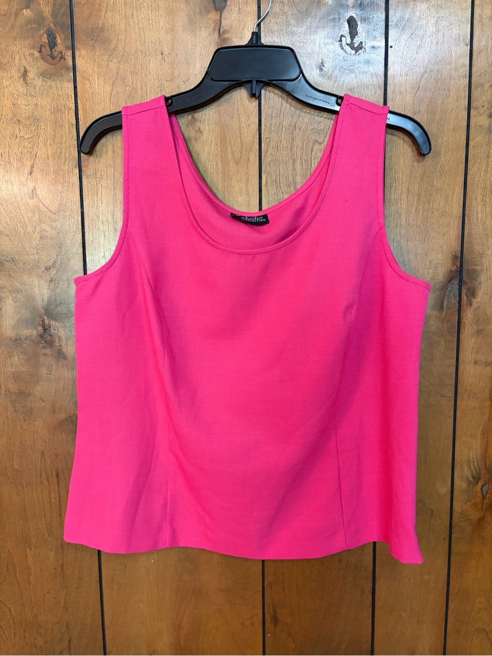 Women's Bright Pink Scoop Neck Tank Top
